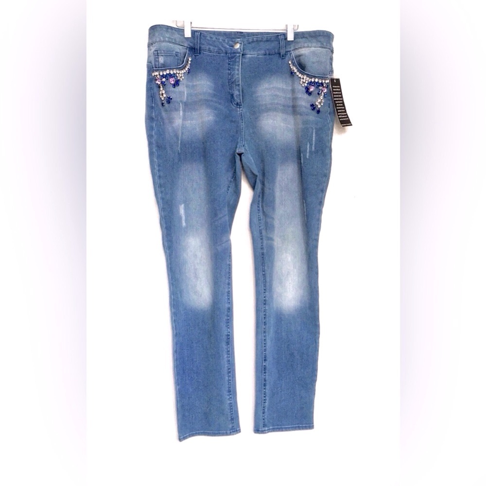 NWT Bianca Nygard Light Indigo Wash Denim Straight Leg Studded Jeans Size XL